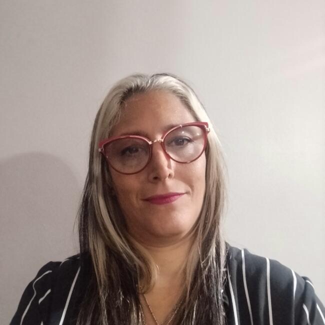 Canguro en Elche: Paola nancy Vazquez