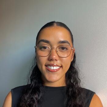 Babysitter in Bourgoin-Jallieu: Mayline