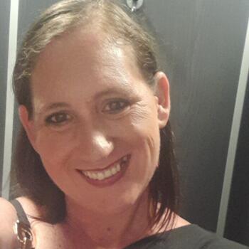 Babysitter Auckland: Charlene