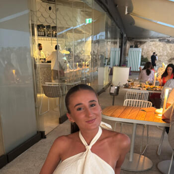 Baby-sitter à Lyon: Lalie