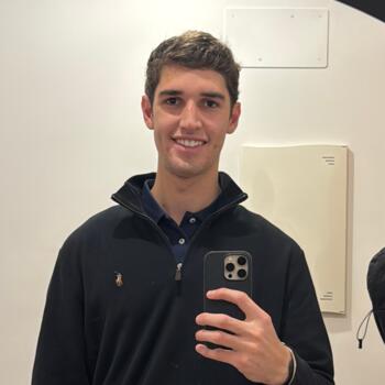 Babysitter in Paris: Pedro