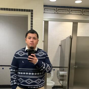 Babysitting job in Fort Worth: babysitting job Alex