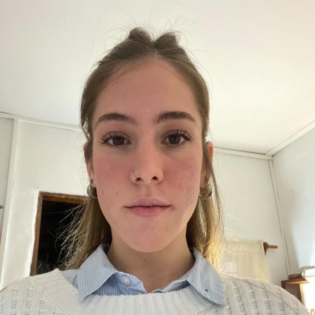 Niñera en Ciudad de la Costa: Victoria