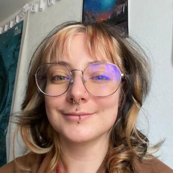 Nanny in Faverolles (Hauts-de-France): Maell