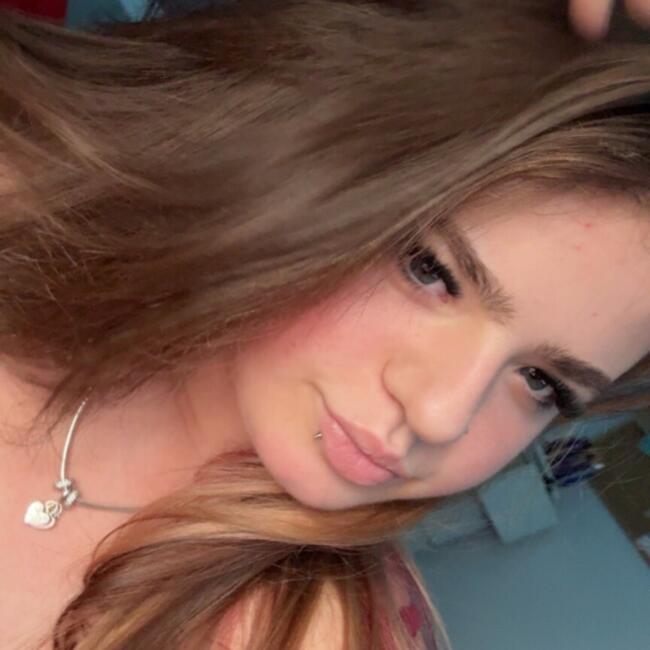 Babysitter in Chester: Abi-louise