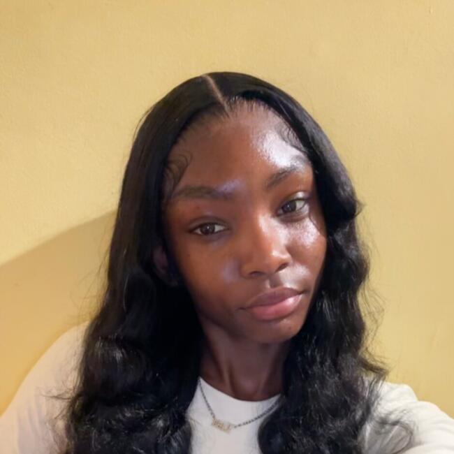 Babysitter in London: Lisa