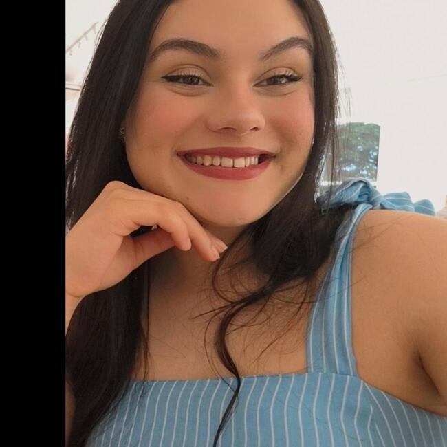 Babysitter in São José dos Campos: Ana Carolina