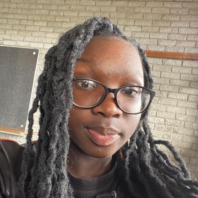 Babysitter in Cape Town: Regina