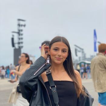 Trabalho de babysitting em Lisboa: Trabalho de babysitting Nádia