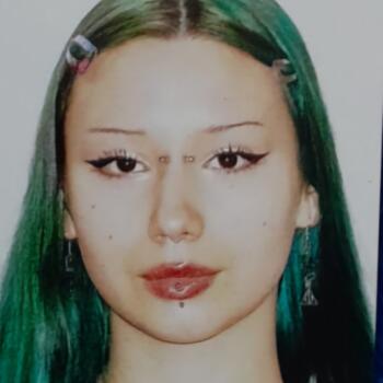 Babysitter στην περιοχή Vanves: Helena