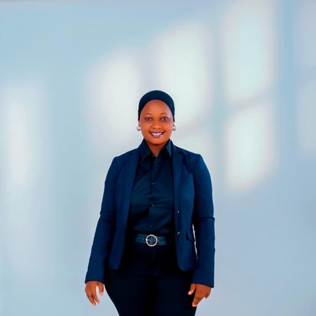 مربية أطفال في الدوحة: Nakanjako