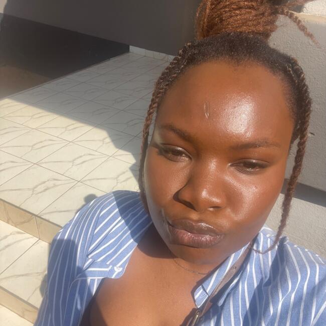 Babysitter in Harare: Ashley
