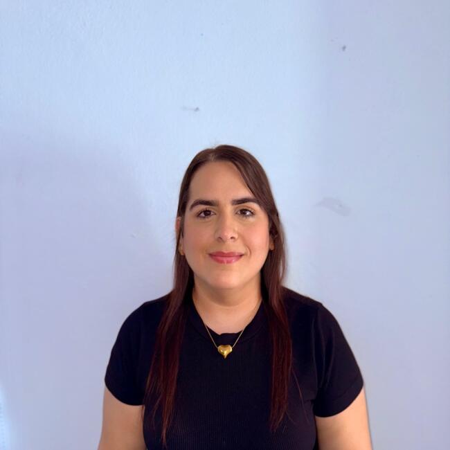 Babysitter in Pugnado Afuera: Enette