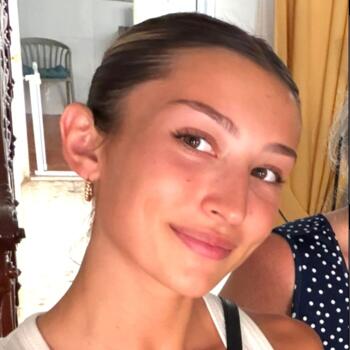 Baby-sitter La Londe-les-Maures: Emma