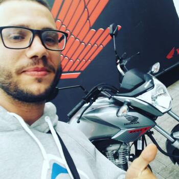 Emprego de babá em Curitiba: emprego de babá Paulo