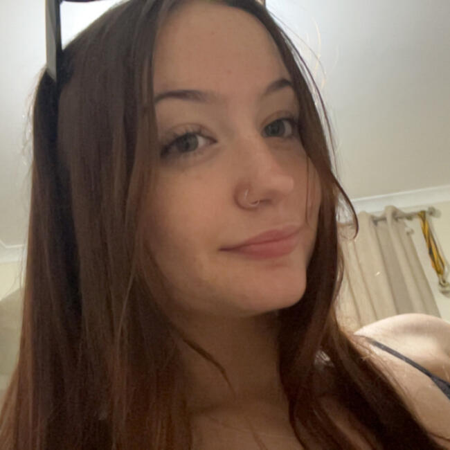 Babysitter in Perth: Naomi