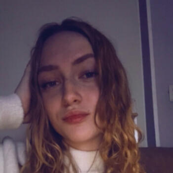 Babysitter in Eigenbrakel: Célia