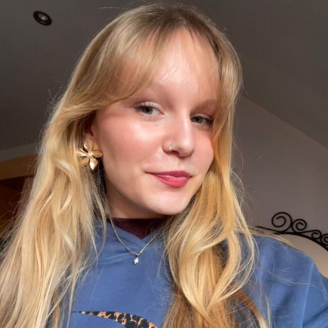 Babysitter in Oud-Heverlee: Julie