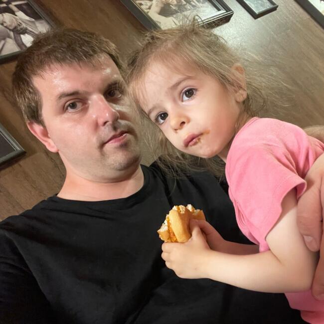 Babysitting job in Budapest: Péter