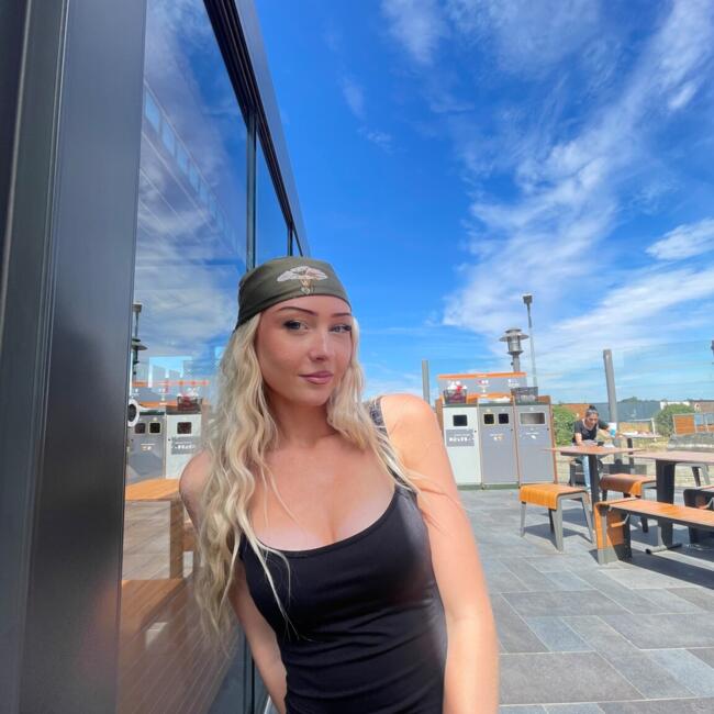 Babysitter in Hénin-Beaumont: Romane