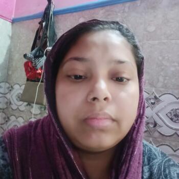 Babysitter in Delhi: Chandani