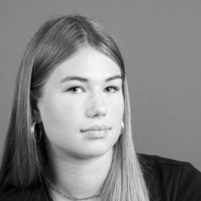 Babysitter in Arzier-Le Muids: Eva