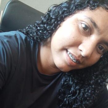 Babá em Uberlândia: Girlene