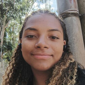 Babysitter in Belo Horizonte: Dayane
