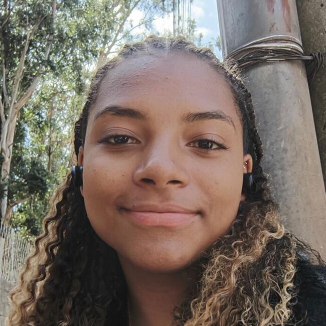 Babysitter in Belo Horizonte: Dayane