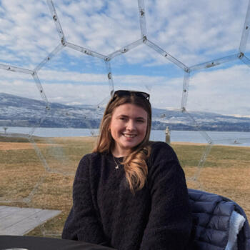 Babysitter Kitchener: Maleah