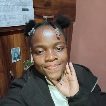 Babysitter in Johannesburg: Melody