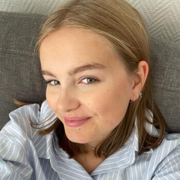 Babysitter in Lille: Eva
