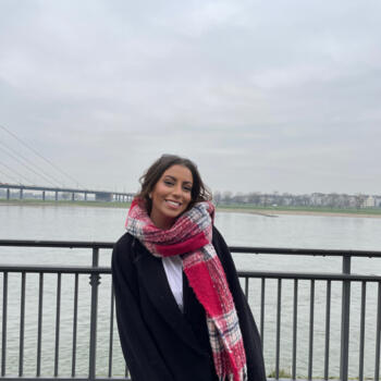 Babysitter Düsseldorf: Samah