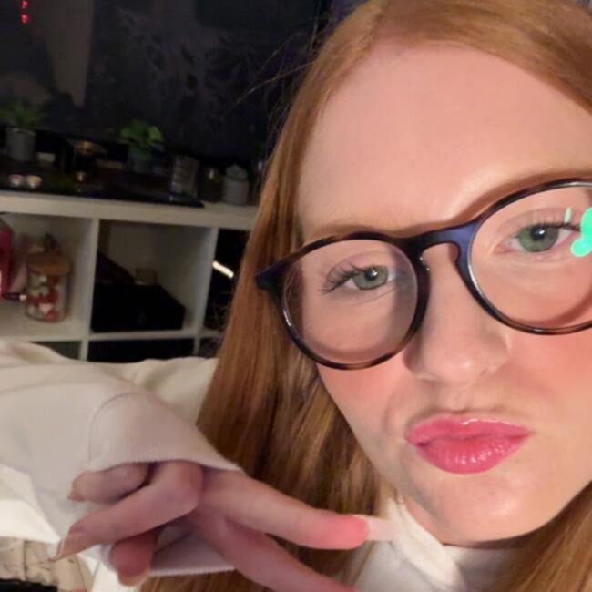 Babysitter in Ternat: Paige