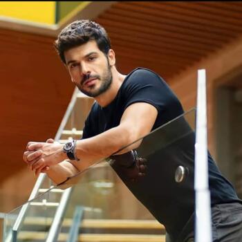 مربية أطفال العرائش: Mehmet