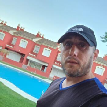 Trabajo de canguro en Lepe: trabajo de canguro Juan Antonio