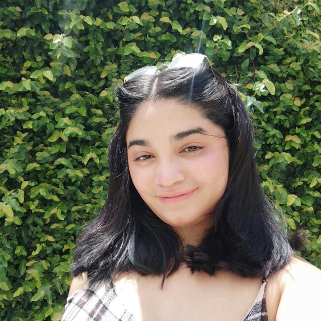 Babysitter in Curitiba: Giovanna