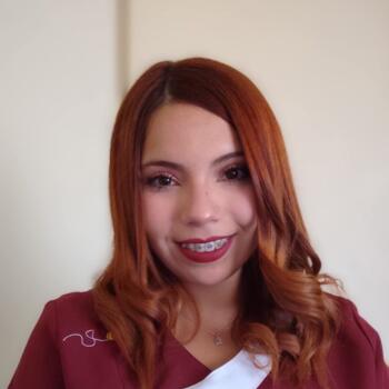 Babysitter in Coronel: Javiera Aburto