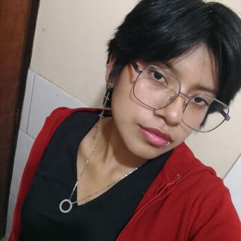 Babysitter in Santa Cruz: Diana