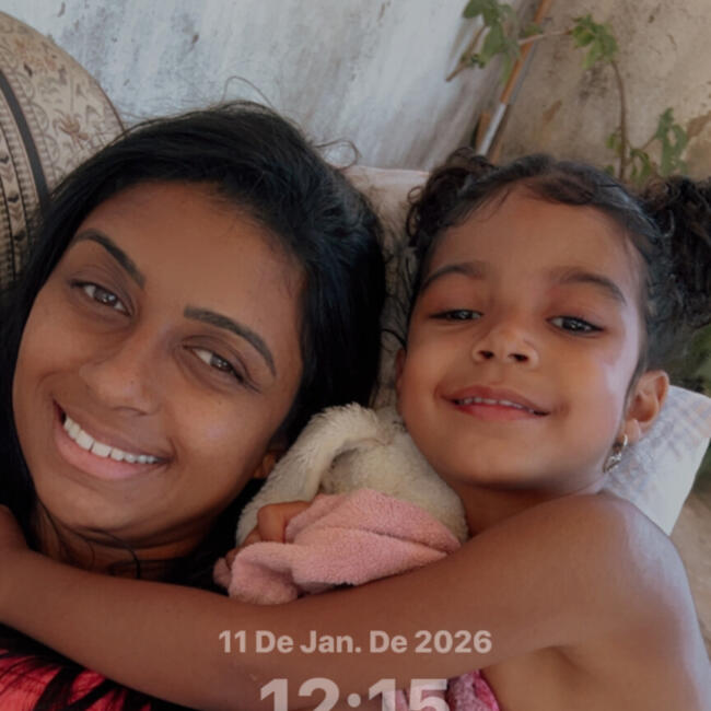 Emprego de babá em Juiz de Fora: Maryele