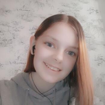 Babysitter in Southampton: Mya