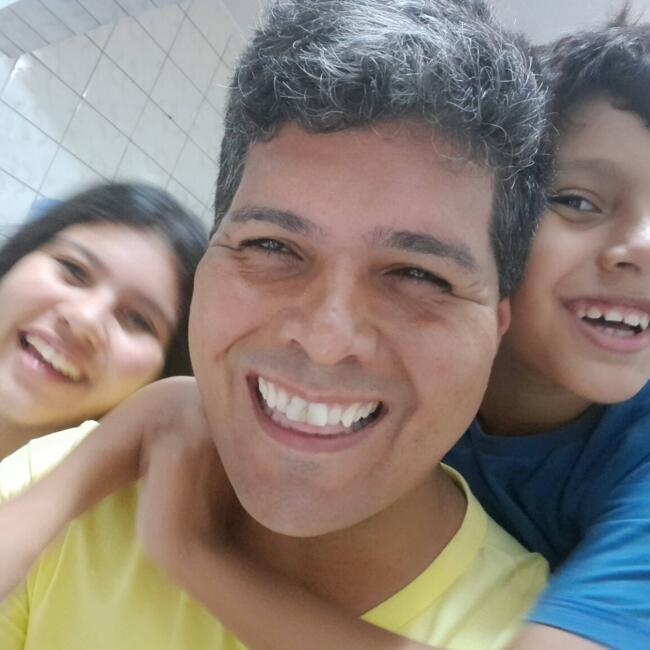 Emprego de babá em Angra dos Reis: Danilo