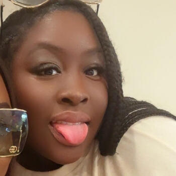 Babysitter Gravesend: Sherry