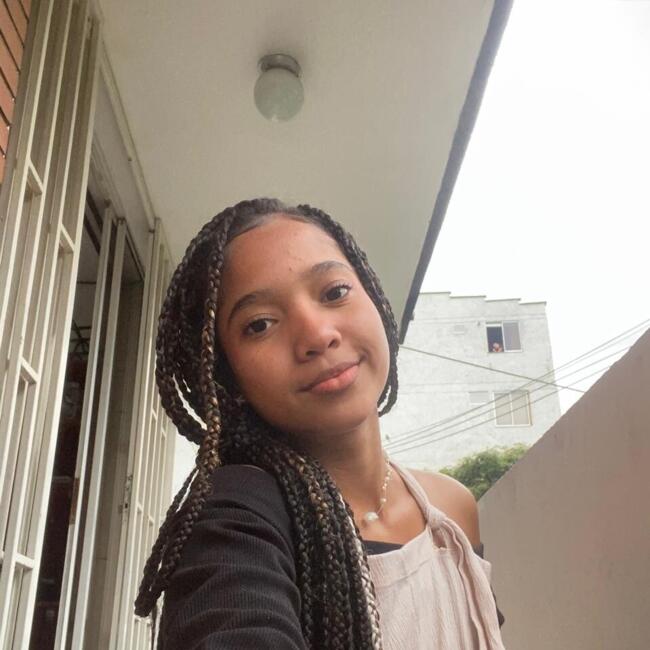 Lastenhoitaja Medellín: María