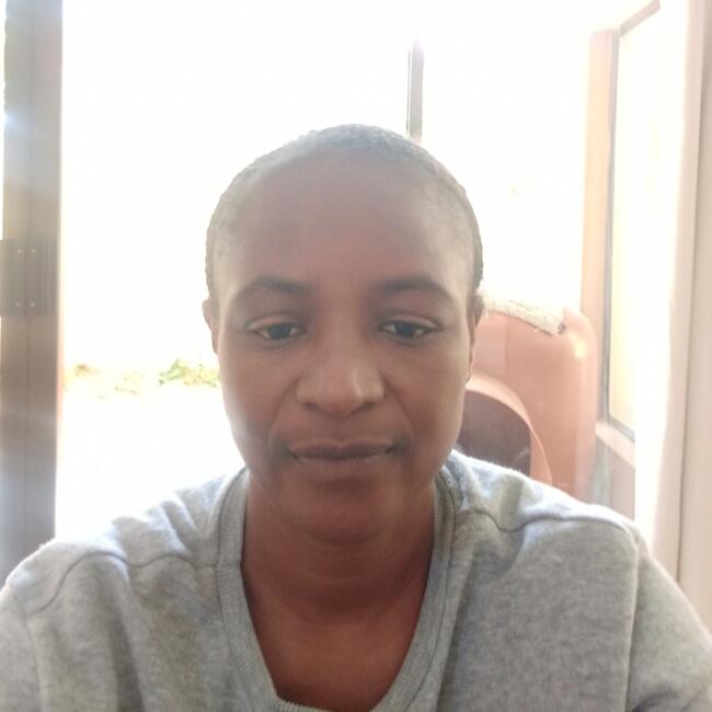 Babysitter in Randburg: Alice