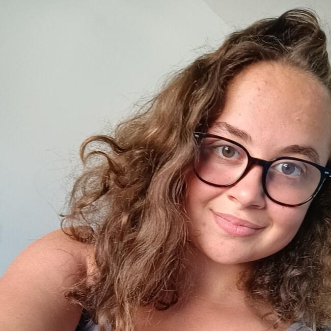 Babysitter in Namur: Alyssia