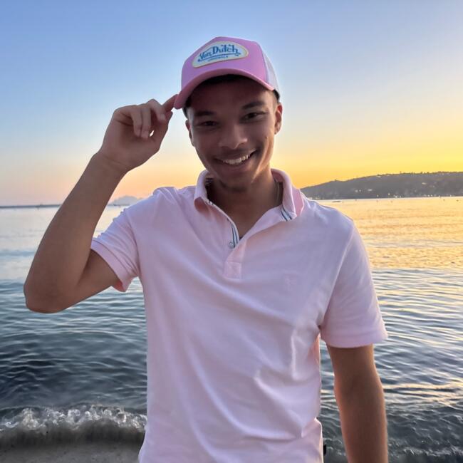 Babysitter in Taverny: Maxence