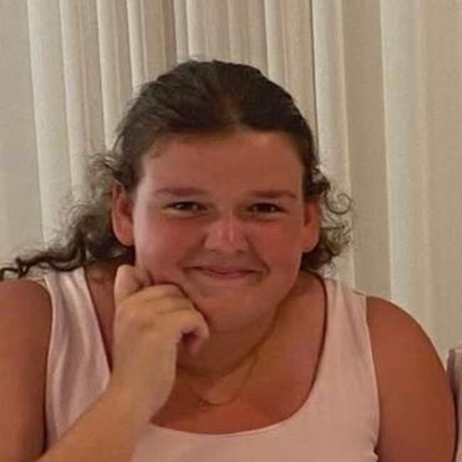 Babysitter in Spincourt: Lena