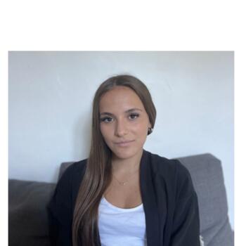 Babysitter Lormont: Alix