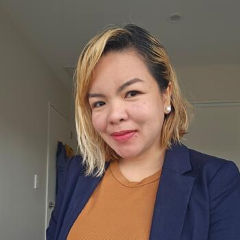 Babysitter in Auckland: Mary Grace Hope